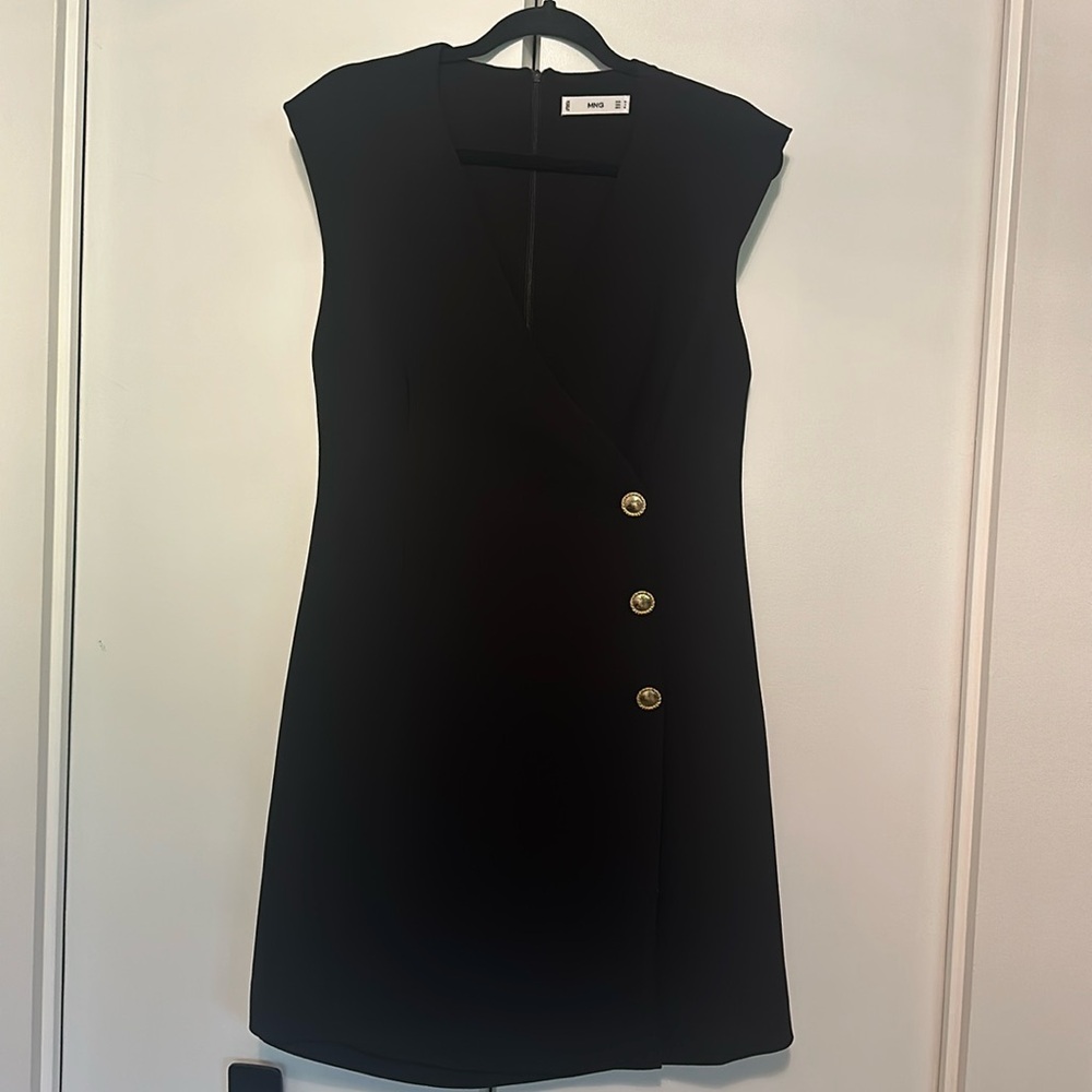 Mango black mini dress (m)